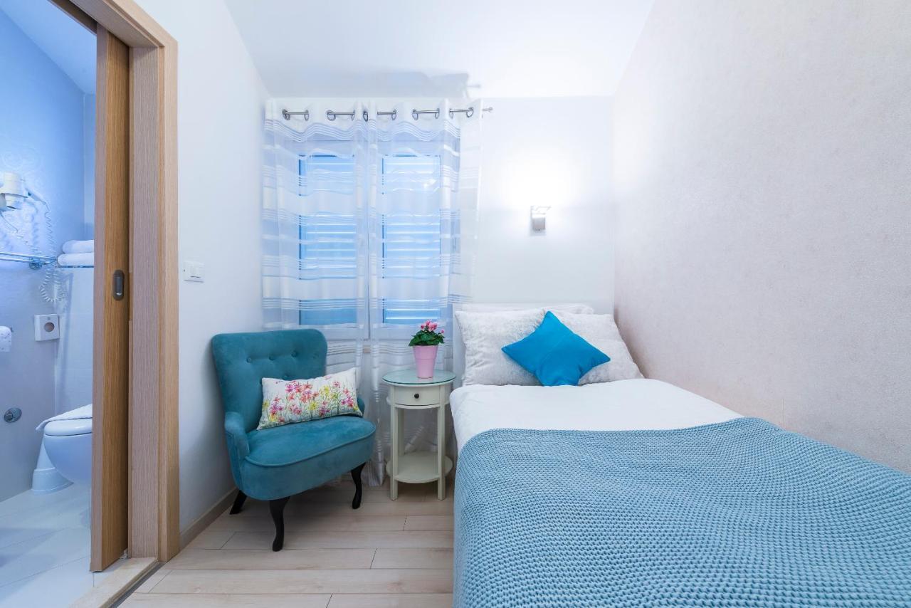 Apartman Boro 2 *